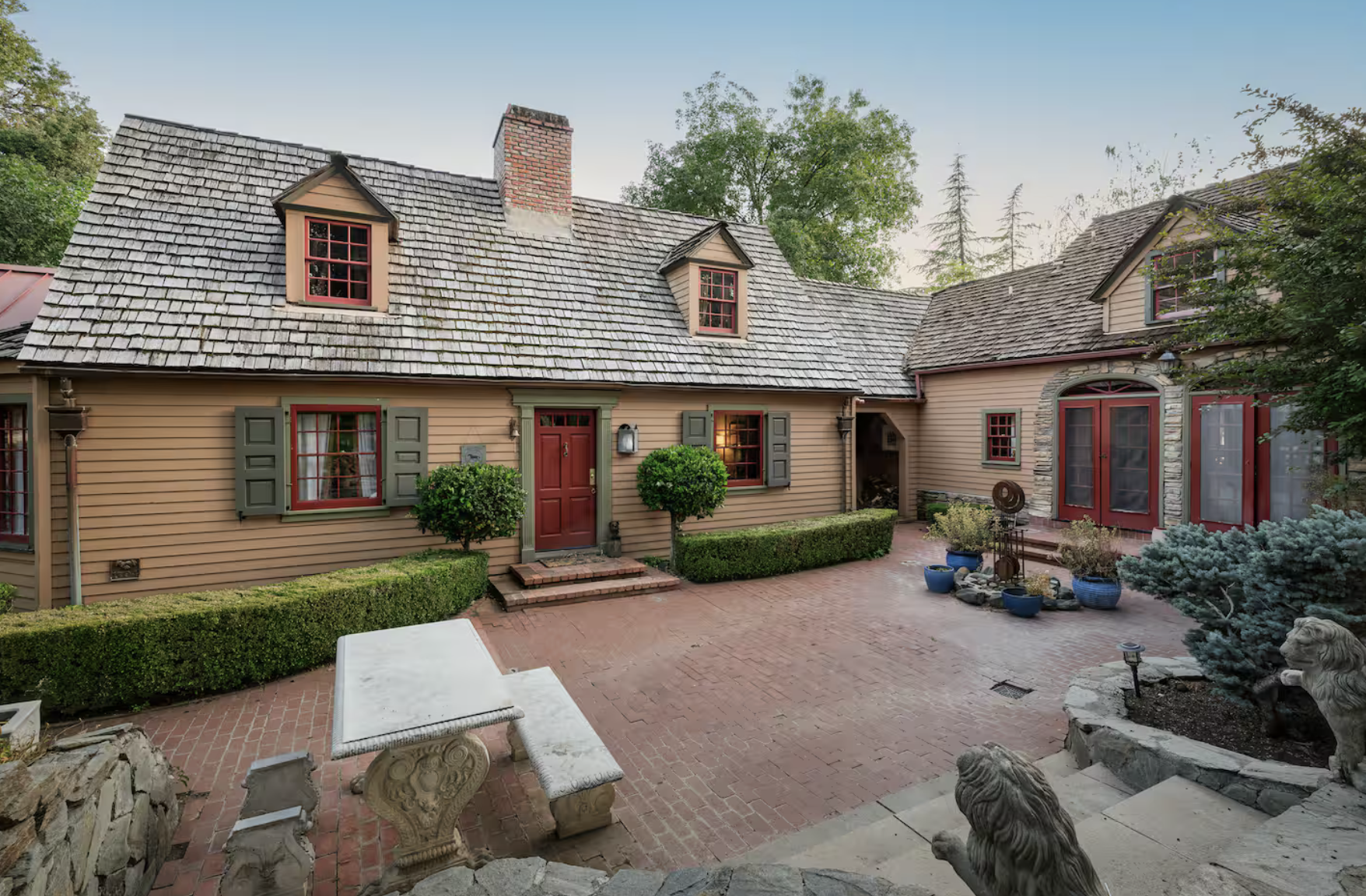 Stone & Thistle Cottage